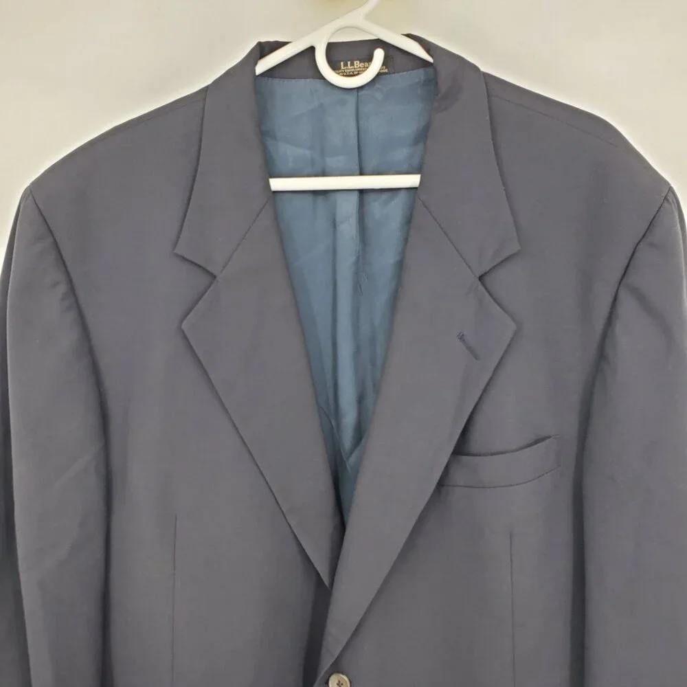L.L. Bean Navy Blue 2‎ Button Timeless Business Office Blazer Suit Jacket 46 R